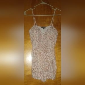 Women's As U Wish Sleeveless V-Neck Tie Front Romper Small